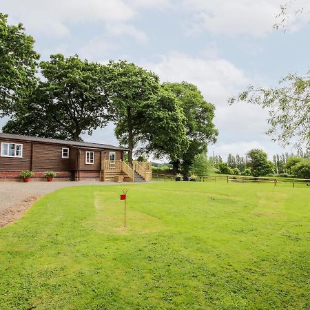 The Log Cabin Tenbury Ngoại thất bức ảnh