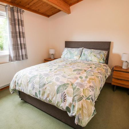 The Log Cabin Tenbury Ngoại thất bức ảnh