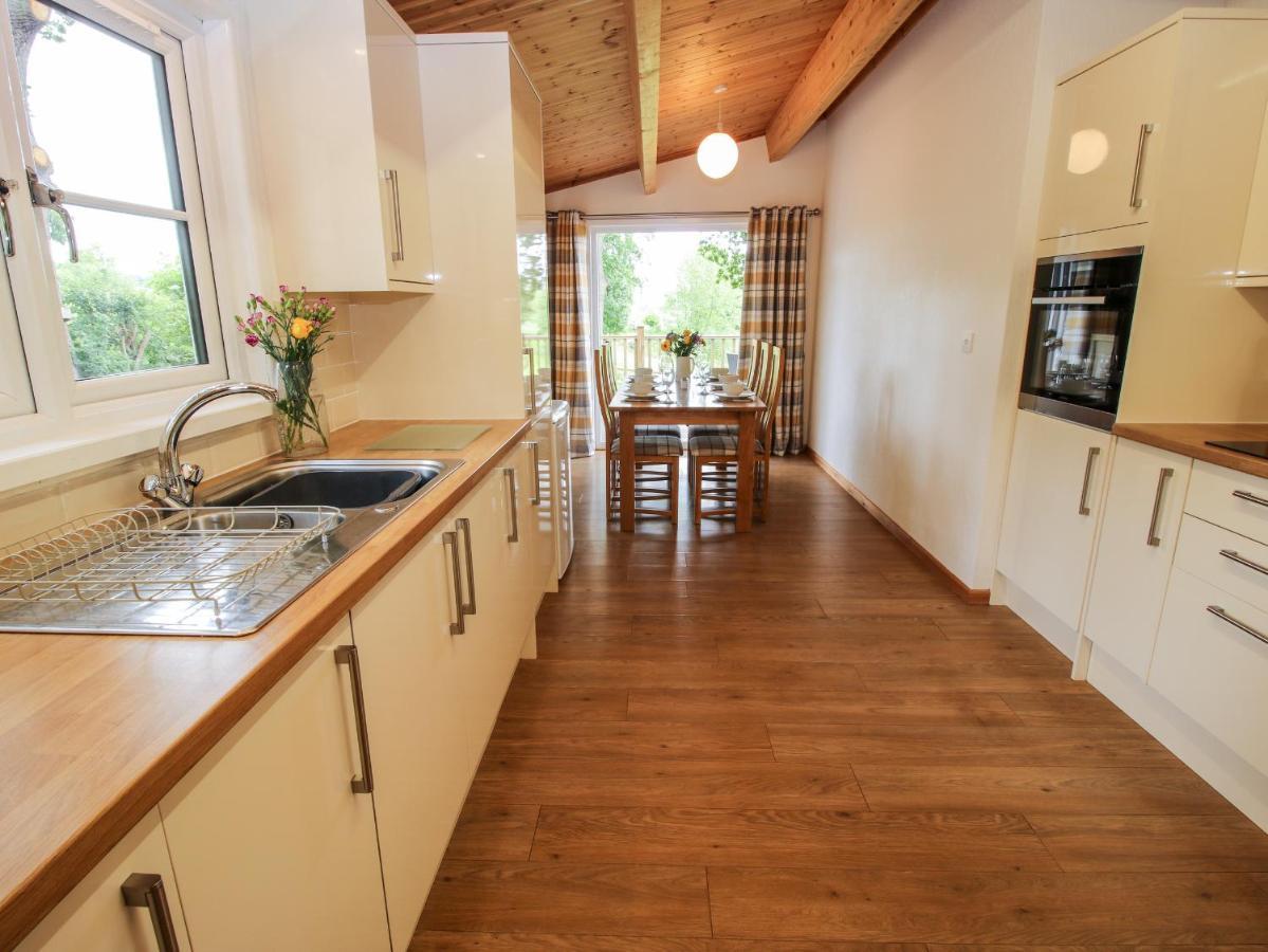 The Log Cabin Tenbury Ngoại thất bức ảnh