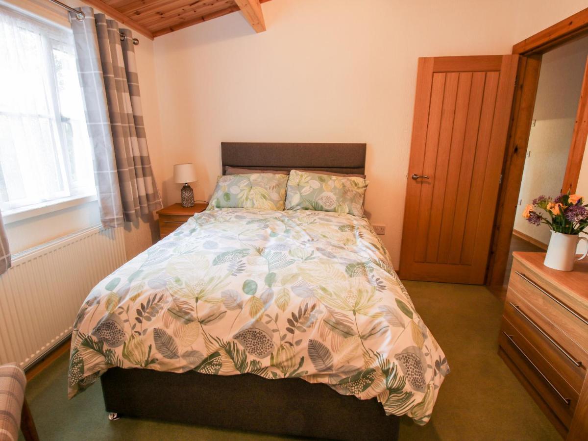 The Log Cabin Tenbury Ngoại thất bức ảnh